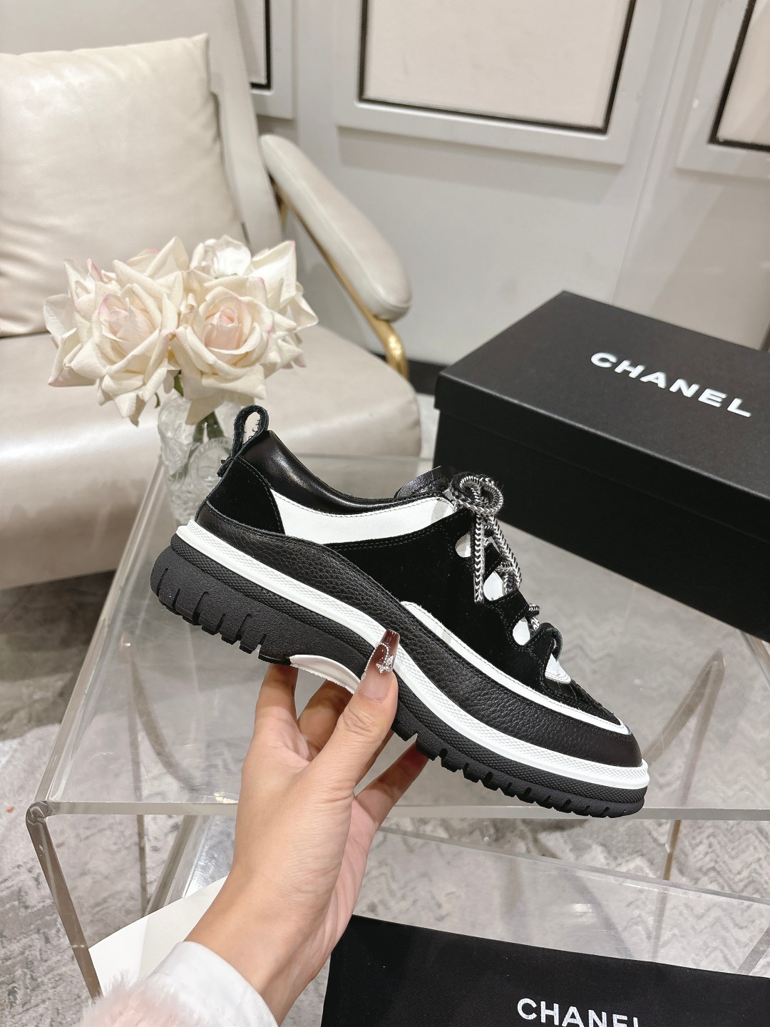 Women's high heels